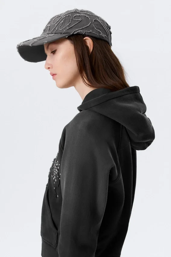 Gorra de béisbol de lona de algodón desgastada – Bordada en negro lavado Gorra de béisbol de lona de algodón desgastada – Bordada en negro lavado