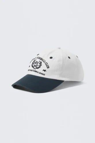 Gorra de béisbol Merch – Azul oscuro y blanco