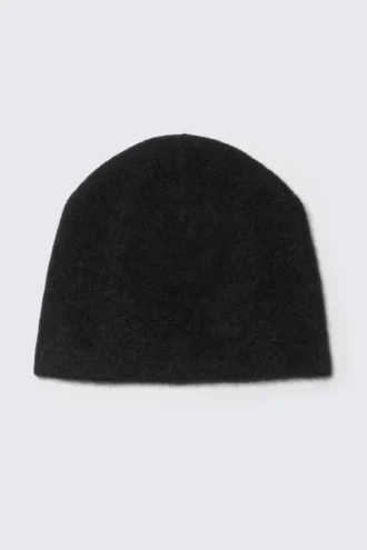 Gorro mullido – Negro Gorro mullido – Negro