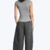 Jersey abotonado con botones de perla – Gris polvoriento jaspeado Jersey abotonado con botones de perla – Gris polvoriento jaspeado
