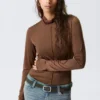 Jersey de cuello alto ajustado – Marrón Jersey de cuello alto ajustado – Marrón