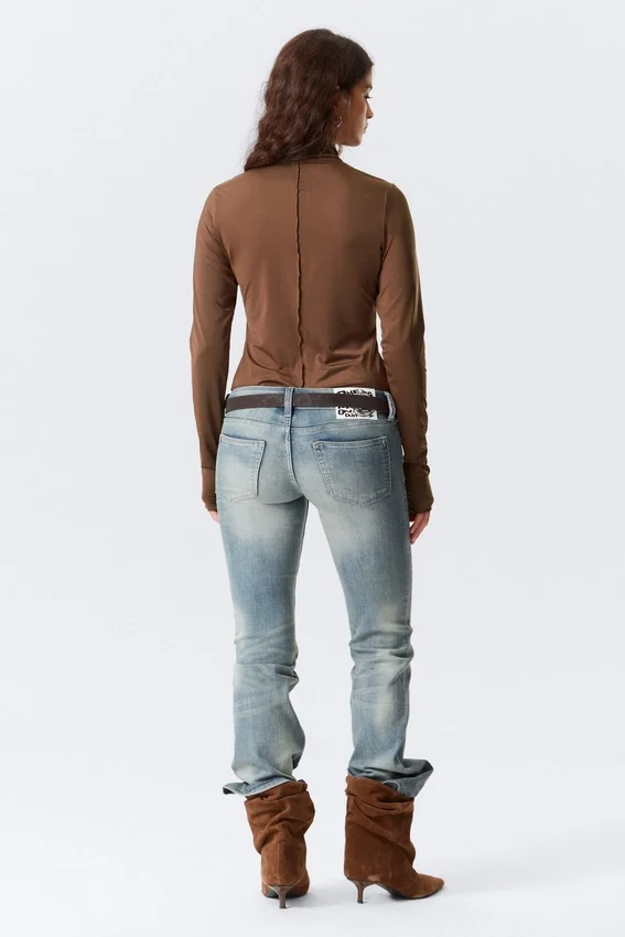 Jersey de cuello alto ajustado – Marrón Jersey de cuello alto ajustado – Marrón