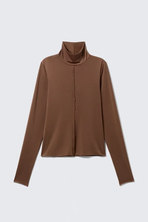 Jersey de cuello alto ajustado – Marrón Jersey de cuello alto ajustado – Marrón