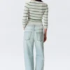 Jersey de punto ajustado con cuello en V – Rayas gris claro Jersey de punto ajustado con cuello en V – Rayas gris claro