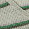 Jersey de punto ajustado con cuello en V – Rayas gris claro Jersey de punto ajustado con cuello en V – Rayas gris claro