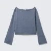 Jersey de punto suave con cuello barco – Azul apagado Jersey de punto suave con cuello barco – Azul apagado
