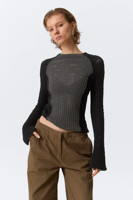 Jersey entallado de punto con mangas raglán – Negro y gris Jersey entallado de punto con mangas raglán – Negro y gris