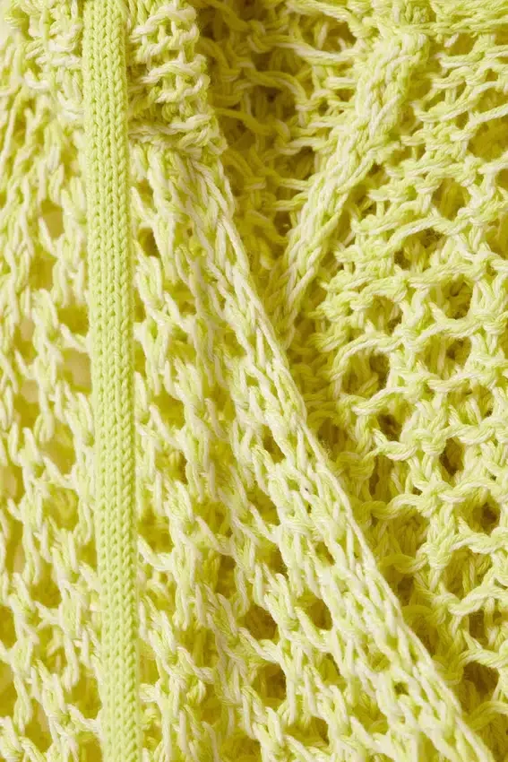 Jerséu con capucha de punto abierto – Amarillo claro Jerséu con capucha de punto abierto – Amarillo claro
