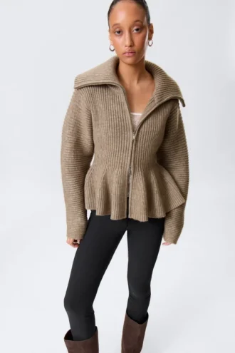 Jerséu con cremallera y peplum de punto elástico – Dusty Mole