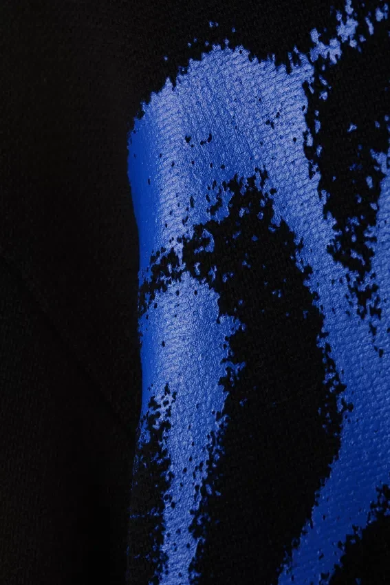 Jerséu con estampados gráficos de punto jacquard regular – Negro – Pintura en spray azul Jerséu con estampados gráficos de punto jacquard regular – Negro – Pintura en spray azul