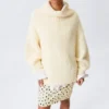 Jerséu de cuello alto oversize de punto – Amarillo claro Jerséu de cuello alto oversize de punto – Amarillo claro