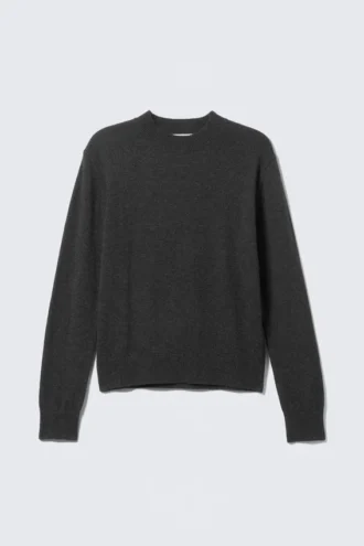 Jerséu de cuello redondo de mezcla de lana de corte regular – Negro