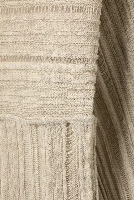 Jerséu de punto ajustado con cuello barco – Beige Jerséu de punto ajustado con cuello barco – Beige