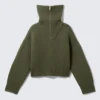 Jerséu de punto con cuello de embudo y doble cremallera – Verde caqui Jerséu de punto con cuello de embudo y doble cremallera – Verde caqui