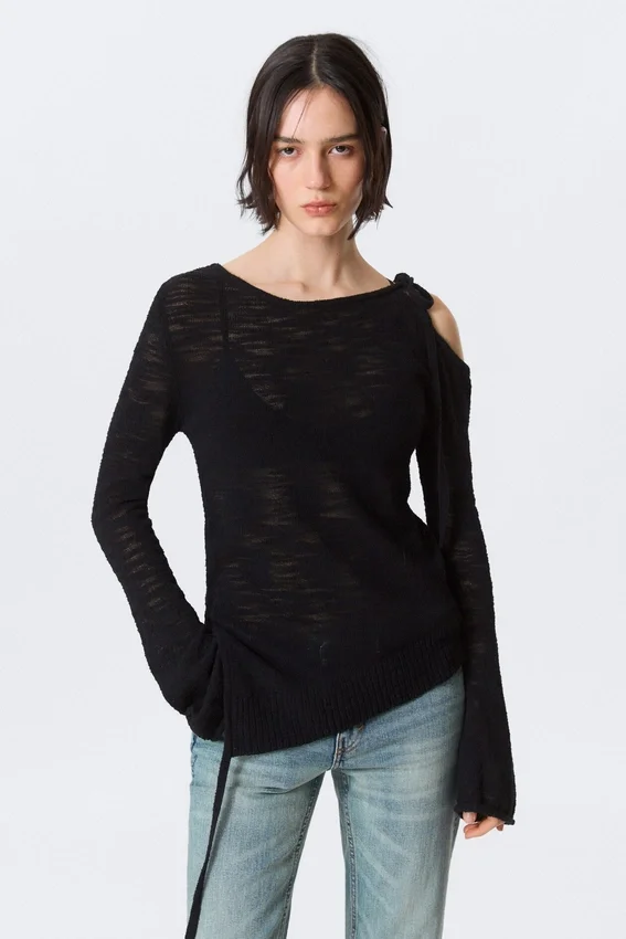 Jerséu de punto con hombros asimétricos atados – Negro Jerséu de punto con hombros asimétricos atados – Negro
