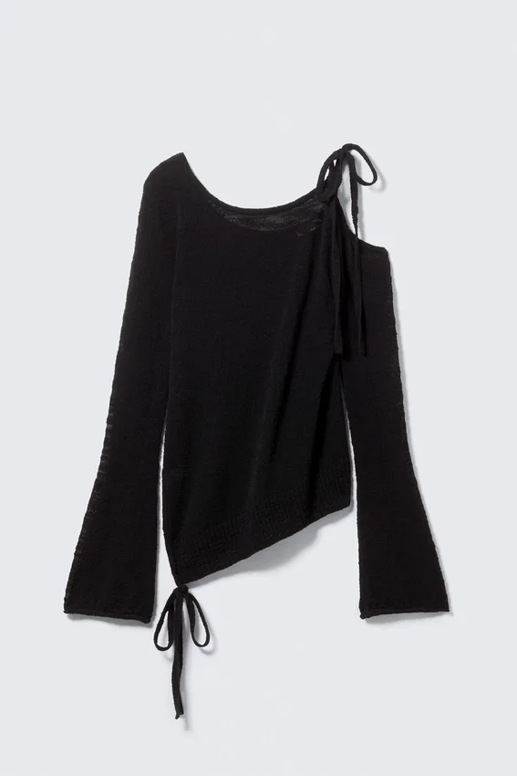 Jerséu de punto con hombros asimétricos atados – Negro Jerséu de punto con hombros asimétricos atados – Negro