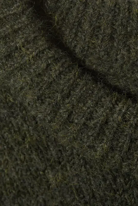 Jerséu de punto de mezcla de lana de corte regular – Verde oscuro Jerséu de punto de mezcla de lana de corte regular – Verde oscuro