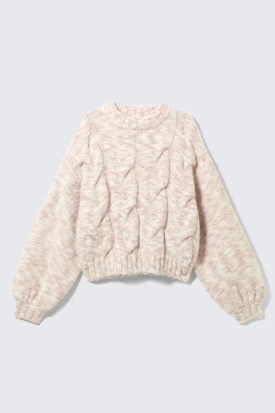 Jerséu de punto grueso con trenzado – Rosa claro jaspeado Jerséu de punto grueso con trenzado – Rosa claro jaspeado