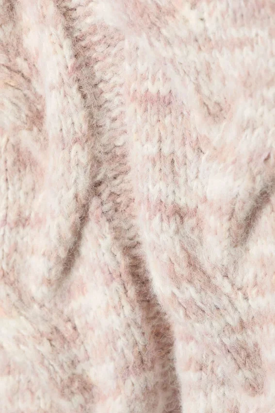 Jerséu de punto grueso con trenzado – Rosa claro jaspeado Jerséu de punto grueso con trenzado – Rosa claro jaspeado