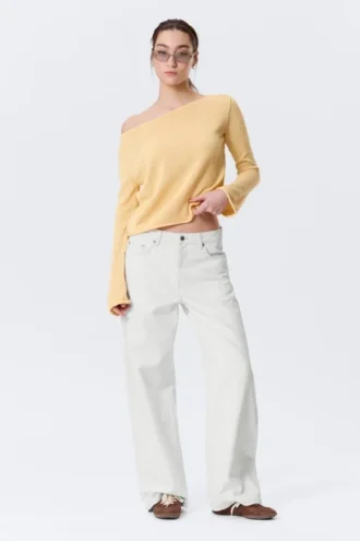 Jerséu de punto holgado con cuello barco – Amarillo claro Jerséu de punto holgado con cuello barco – Amarillo claro