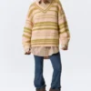 Jerséu de punto oversize con cuello en V – Rayas amarillas Jerséu de punto oversize con cuello en V – Rayas amarillas