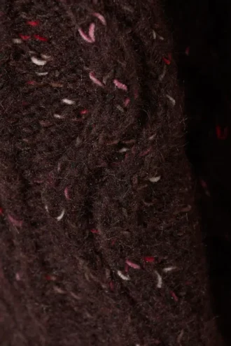 Jerséu de textura de punto trenzado largo – Morado oscuro – Nudos rosas Jerséu de textura de punto trenzado largo – Morado oscuro – Nudos rosas