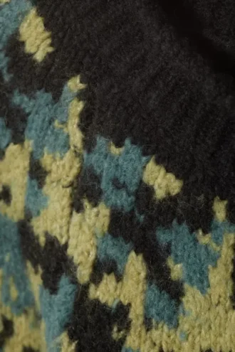 Jerséu oversize de punto de mezcla de lana con mangas raglán – Negro – Estampado azul petróleo/amarillo