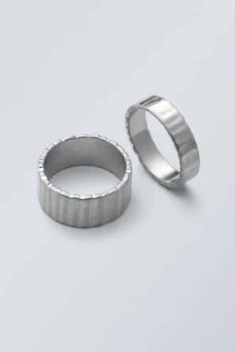 Juego de 2 anillos plisados – Plata