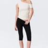 Leggings capri de talle medio y tacto suave – Negro Leggings capri de talle medio y tacto suave – Negro
