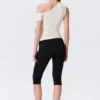 Leggings capri de talle medio y tacto suave – Negro Leggings capri de talle medio y tacto suave – Negro