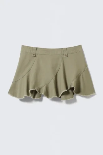 Mini falda asimétrica de sarga con flecos – Verde caqui