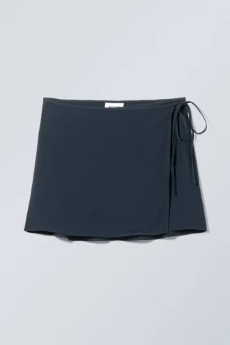 Mini falda cruzada entallada de viscosa – Azul oscuro