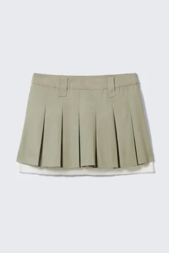 Mini falda plisada de sarga de talle medio – Verde caqui