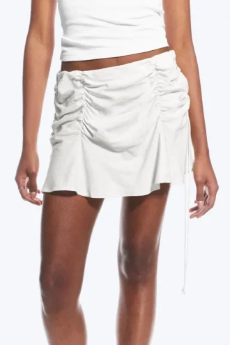 Minifalda con fruncidos – Beige claro apagado