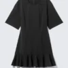 Minivestido ajustado y acampanado – Negro Minivestido ajustado y acampanado – Negro