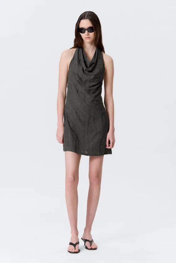 Minivestido con cuello vuelto y tirantes al cuello, de jacquard – Gris oscuro Minivestido con cuello vuelto y tirantes al cuello, de jacquard – Gris oscuro