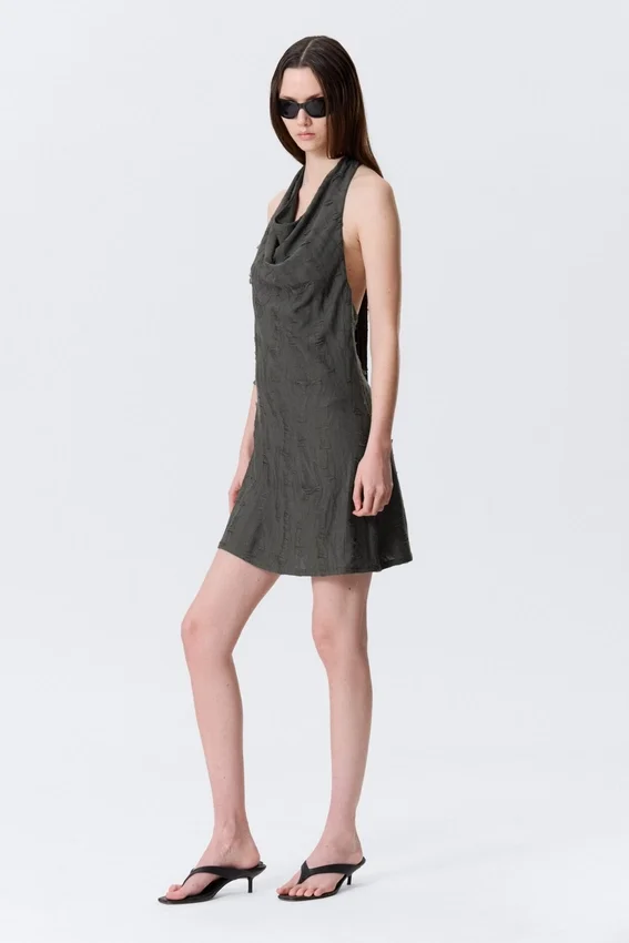 Minivestido con cuello vuelto y tirantes al cuello, de jacquard – Gris oscuro Minivestido con cuello vuelto y tirantes al cuello, de jacquard – Gris oscuro