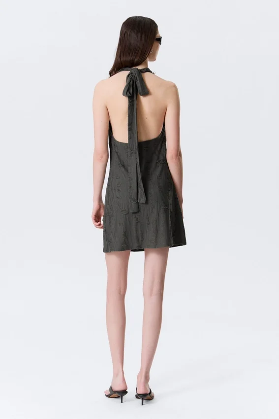 Minivestido con cuello vuelto y tirantes al cuello, de jacquard – Gris oscuro Minivestido con cuello vuelto y tirantes al cuello, de jacquard – Gris oscuro