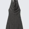 Minivestido con cuello vuelto y tirantes al cuello, de jacquard – Gris oscuro Minivestido con cuello vuelto y tirantes al cuello, de jacquard – Gris oscuro