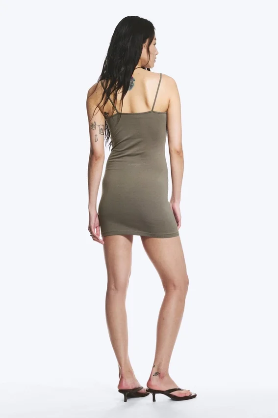 Minivestido de jersey con cuello en V – Gris empolvado Minivestido de jersey con cuello en V – Gris empolvado