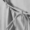 Minivestido de sarga con lazo en la espalda – Gris claro – Rayas finas Minivestido de sarga con lazo en la espalda – Gris claro – Rayas finas