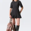 Minivestido entallado y acampanado – Gris oscuro Minivestido entallado y acampanado – Gris oscuro