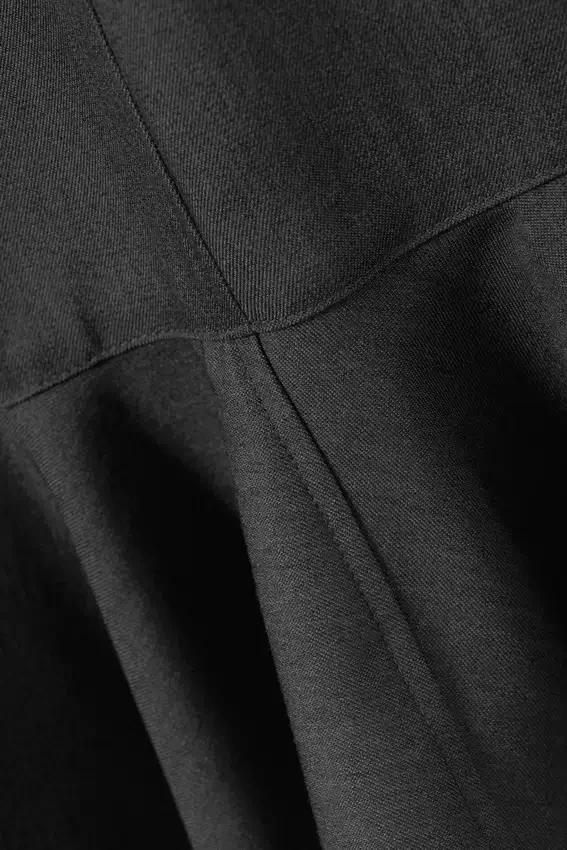 Minivestido entallado y acampanado – Gris oscuro Minivestido entallado y acampanado – Gris oscuro