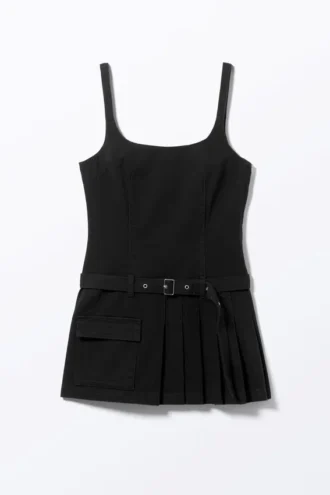 Minivestido plisado con cinturón – Negro