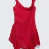 Minivestido sin mangas con cuello cuadrado – Rojo brillante