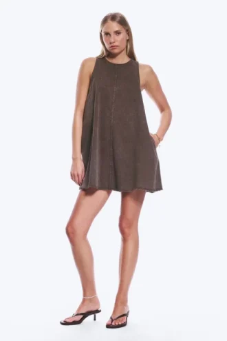 Minivestido sin mangas de sarga de algodón – Marrón oscuro lavado