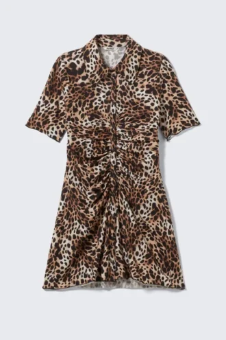Minivestido tipo camisa de manga corta – Estampado de leopardo