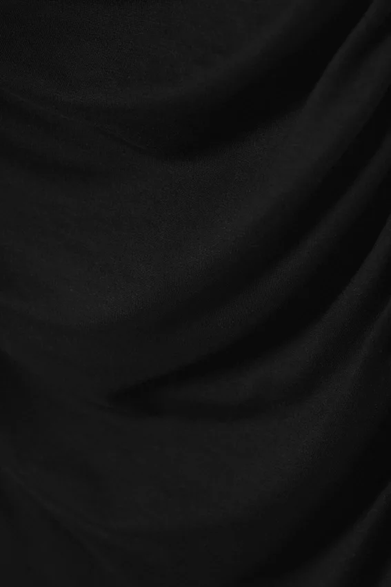 Minivestido tubo con fruncidos – Negro Minivestido tubo con fruncidos – Negro