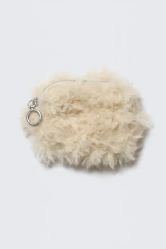 Monedero mini con cremallera de piel sintética – Beige
