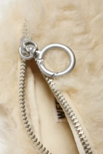 Monedero mini con cremallera de piel sintética – Beige